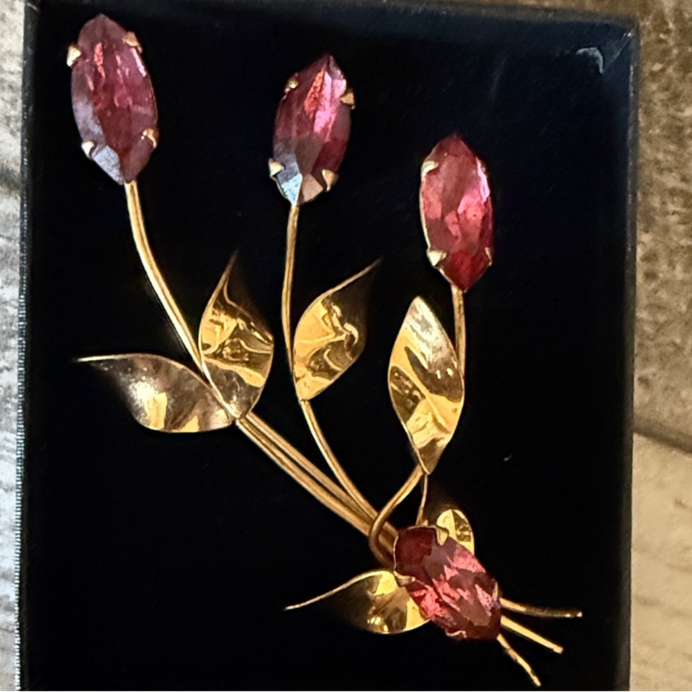 Gold-Tone Pink Crystal Floral Brooch - Unbranded